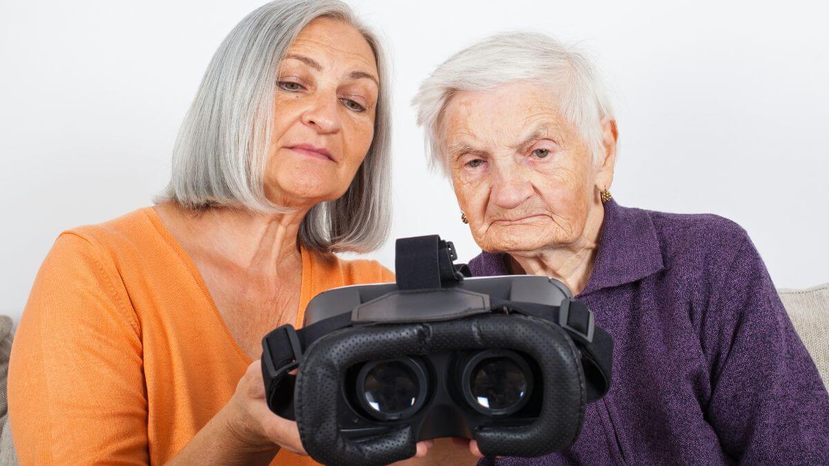 Training Dementia Nurses and Caregivers